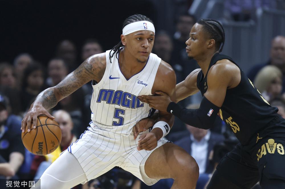 家银发专属 家银发专属