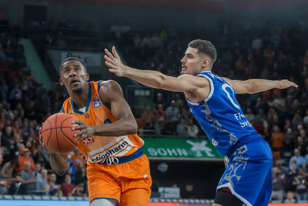 几个月里进 几个月里进