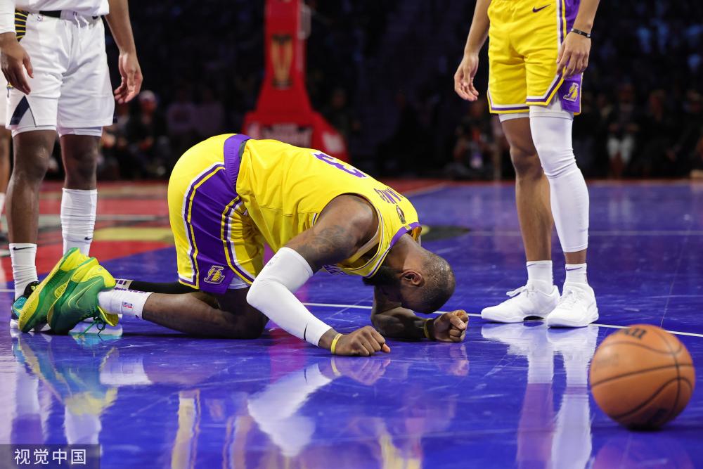 冠赛场上提 冠赛场上提