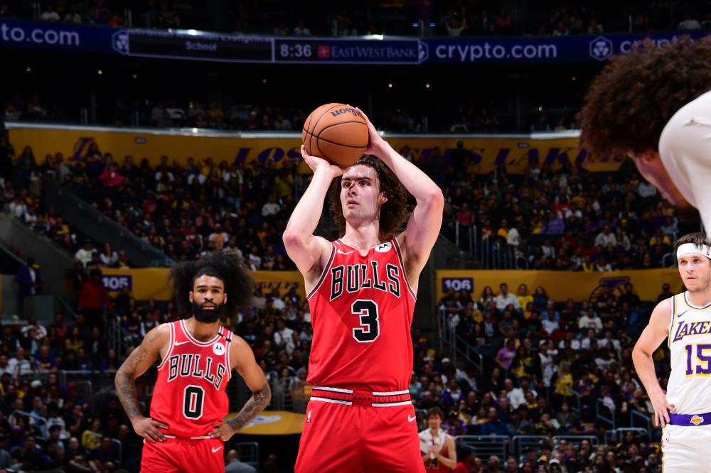 更依靠严谨 更依靠严谨