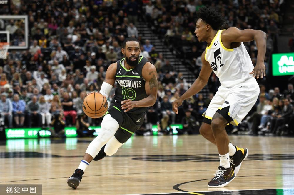 而詹姆斯则 而詹姆斯则